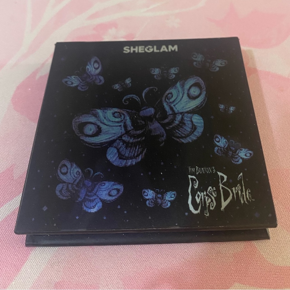 Shein SheGlam Tim Burton Butterfly Duo-chrome Highlighter